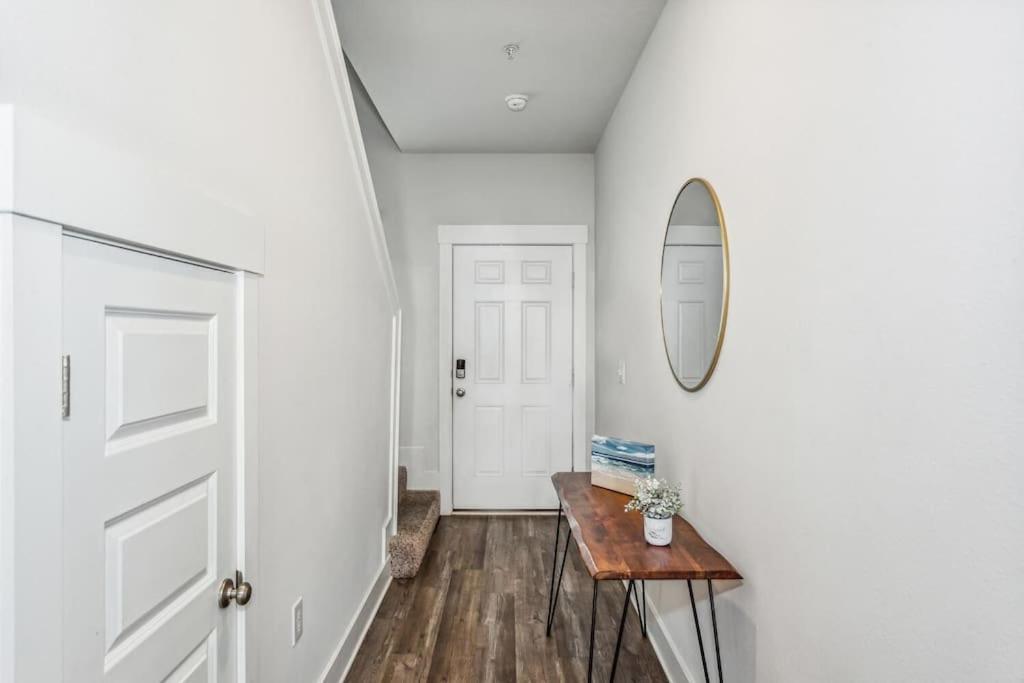 Luxury Townhome Near Downtown And Pensacola Beach Εξωτερικό φωτογραφία