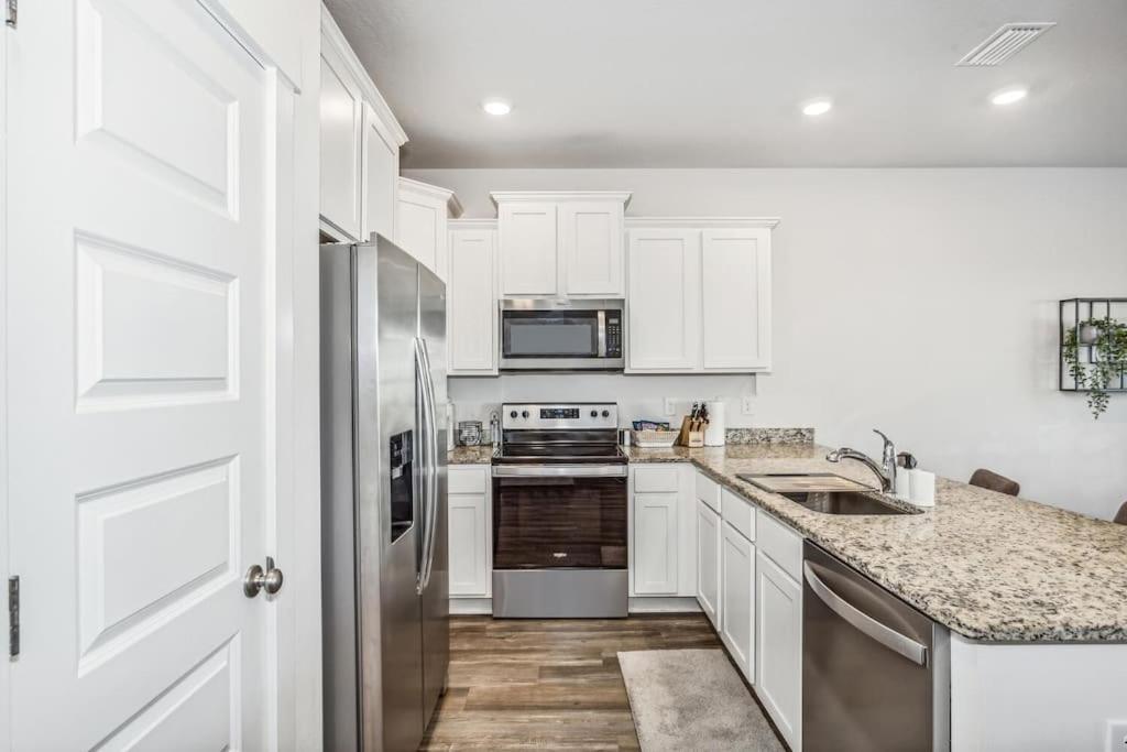Luxury Townhome Near Downtown And Pensacola Beach Εξωτερικό φωτογραφία